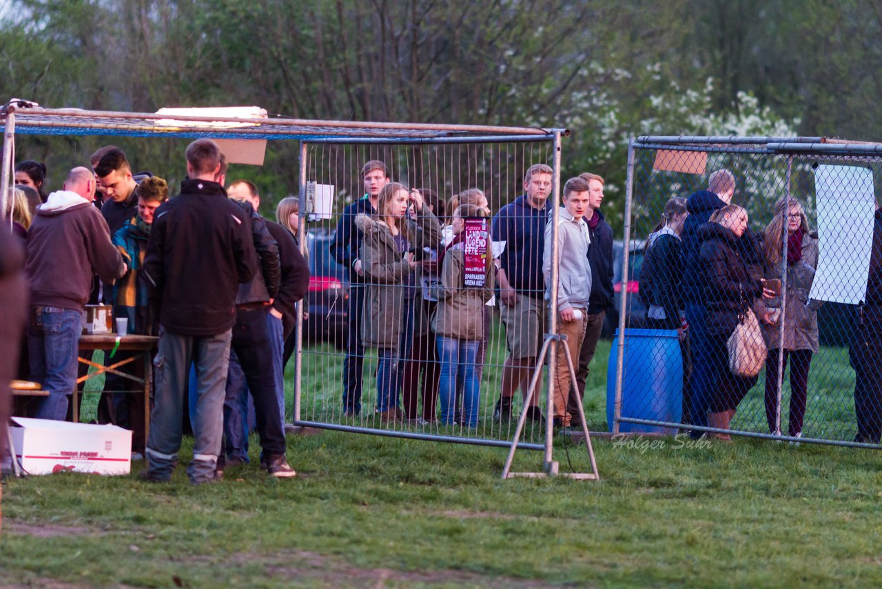 Bild 125 - Wiemersdorfer Osterfeuer